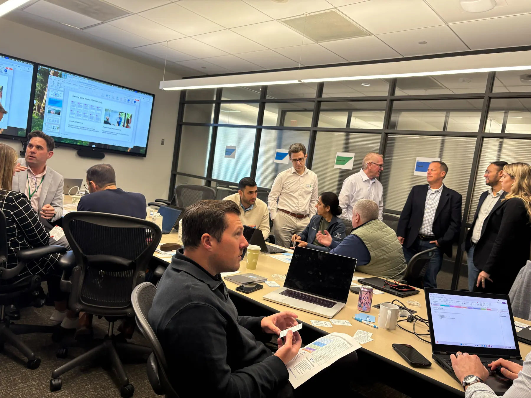 Participants collaborating during a Mindset BTP and Business Data Cloud bootcamp workshop